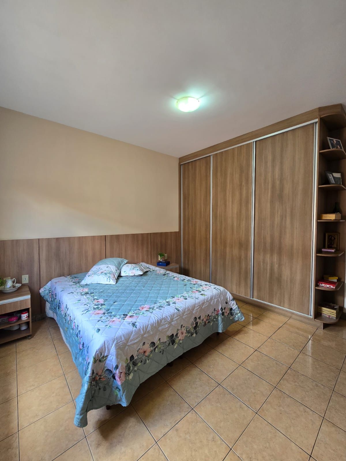 VENDO ÓTIMA CASA NO BAIRRO NOSSA SENHORA DO CARMO